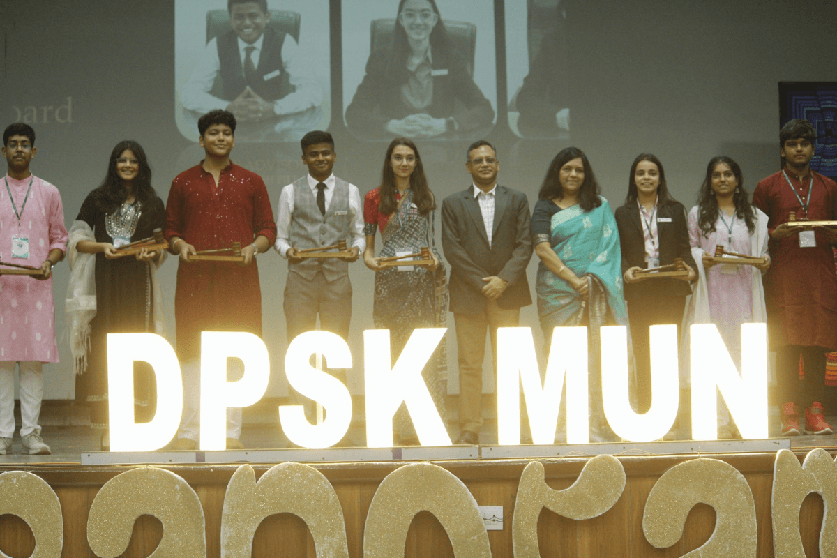 Soft textured background with minimal accents