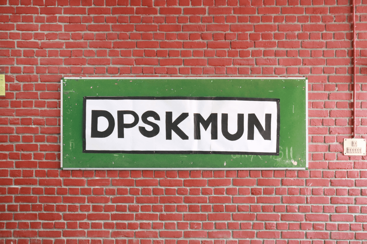 Soft textured background with minimal accents